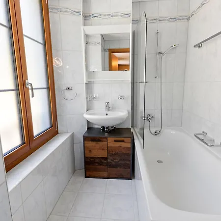 Moderne Et Elegant A D'oex