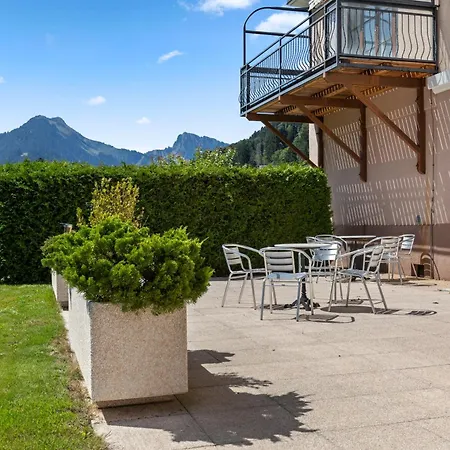 Moderne Et Elegant A D'oex